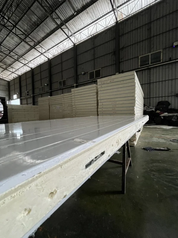 PU Foam สำหรับโรงงาน และ โกดัง ช่วยลดอุณหภูมิภายในอาคารได้อย่างไร